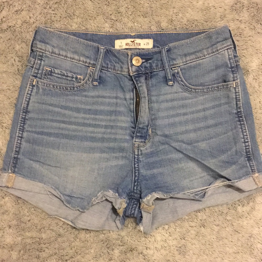 ‼️SOLD‼️ Hollister Shorts